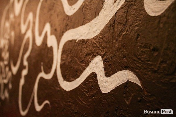 У Луцьку відкрили оновлений клуб «ХХІ століття». ФОТО