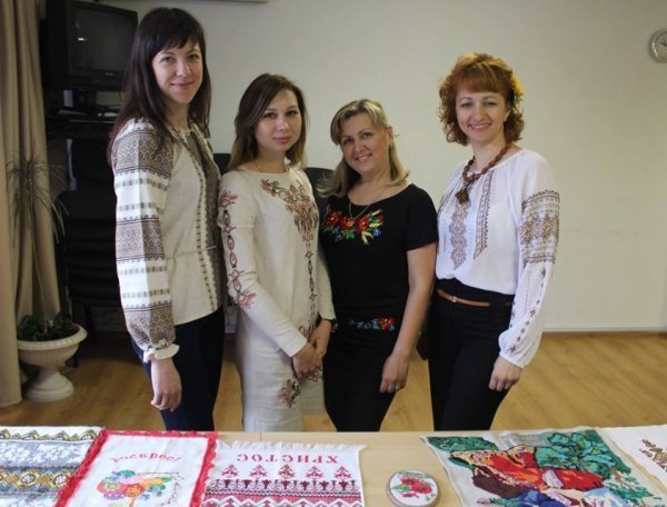 Як лучани відзначають День вишиванки. ФОТО