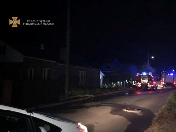 На Волині вночі горів будинок: із пожежі врятували 55-річного господаря