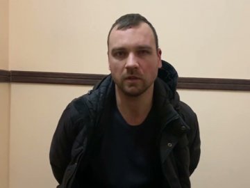 Батьки Іллі Сметаніна не вірять у державну зраду, а сам він каже, що зізнався через шок і тиск