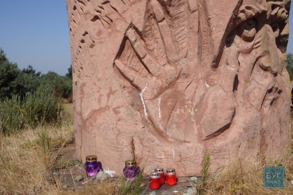 На Волині вшанували пам'ять 25 тисяч розстріляних євреїв. ФОТО