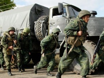 «Їх нагнали сюди, ніби засуджених на смерть та ганьбу», – Володимир Зеленський про російських військових