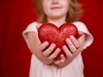 У Луцьку кличуть на великий благодійний ярмарок