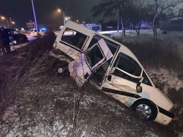 На Волині зіткнулися мінівени: п’ятьох людей госпіталізували. ФОТО