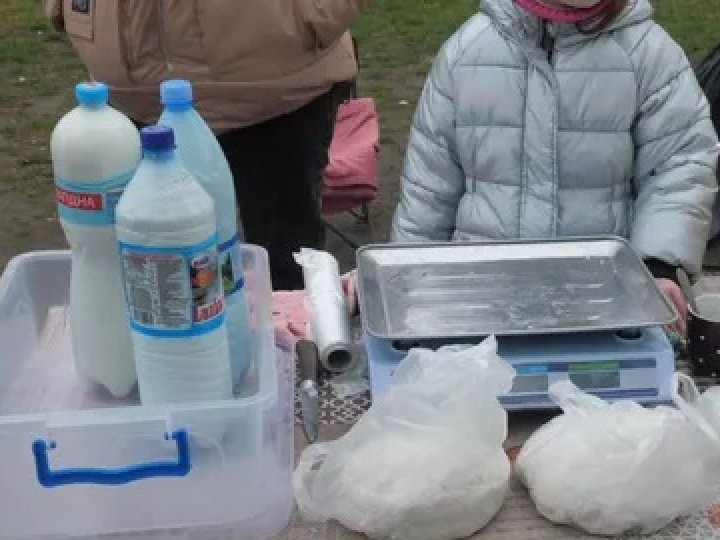 Які ціни на яйця та молочні продукти на ринку в Луцьку