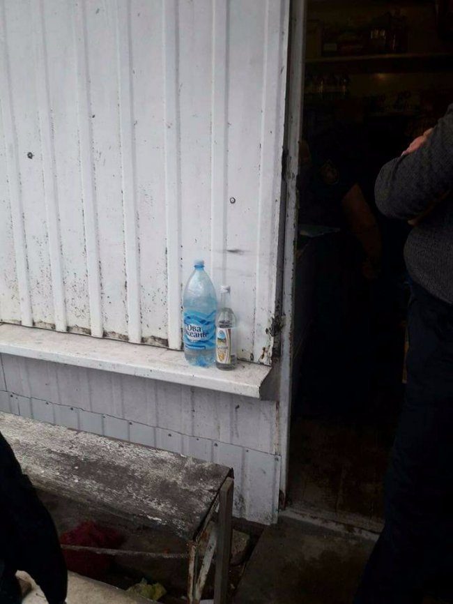 Луцькі муніципали «ловили» продавців сурогату