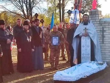 На Волині попрощалися із 31-річним воїном Олегом Давидюком