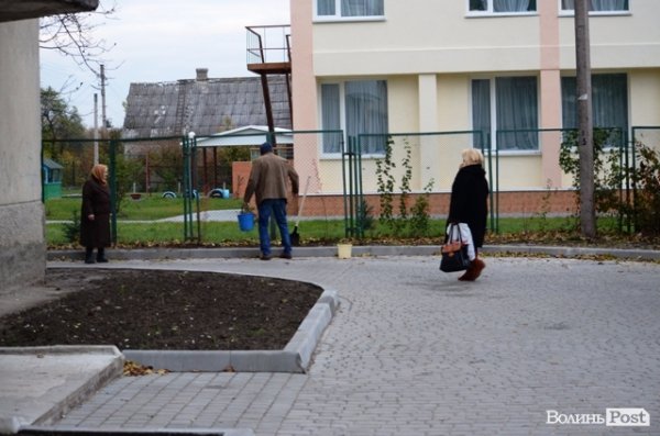 Як луцький депутат виконує свої обіцянки. ФОТО