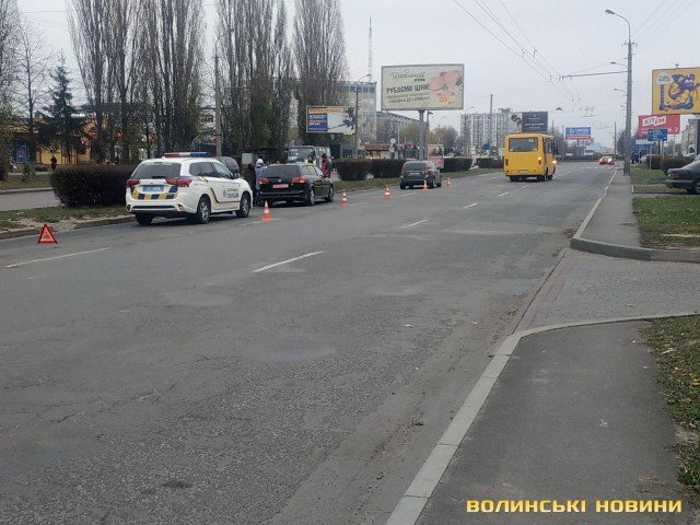 У Луцьку зіткнулися дві іномарки. ФОТО