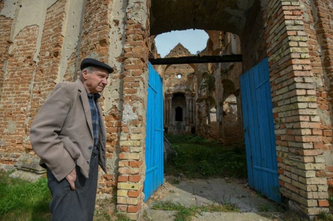 Відомий політик ініціює збереження Загорівського монастиря 16 століття*