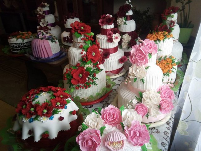 Короваї волинської майстрині, яка пече уже 15 років, «зацінили» навіть у Європі