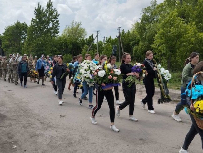 На Волині провели в останню путь батька п'ятьох дітей Олександра Сушика, який загинув на війні