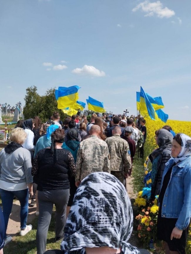 На Волині провели в останню путь батька п'ятьох дітей Олександра Сушика, який загинув на війні