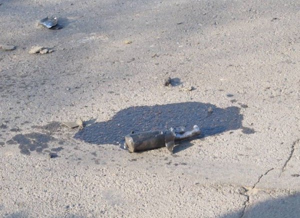 Біля Луцька підірвалося авто з водієм. ФОТО