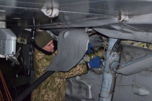 Польоти вдень та вночі: волинська авіаційна бригада пройшла підсумкову перевірку. ФОТО