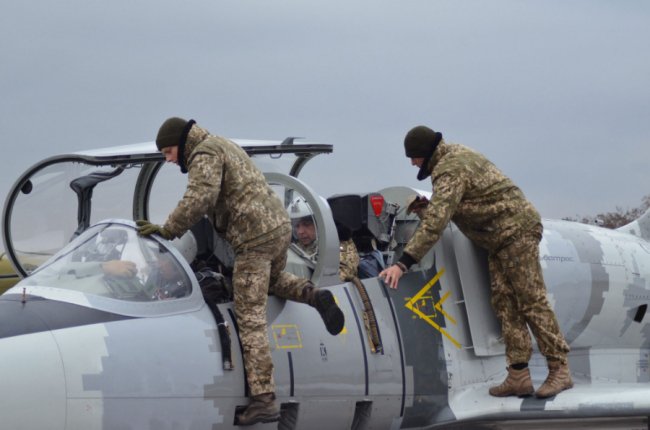 Польоти вдень та вночі: волинська авіаційна бригада пройшла підсумкову перевірку. ФОТО