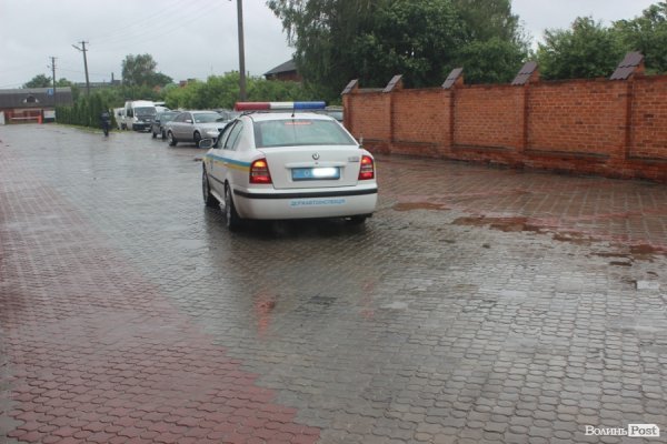 Волинські автоінспектори поїхали на Схід. ФОТО