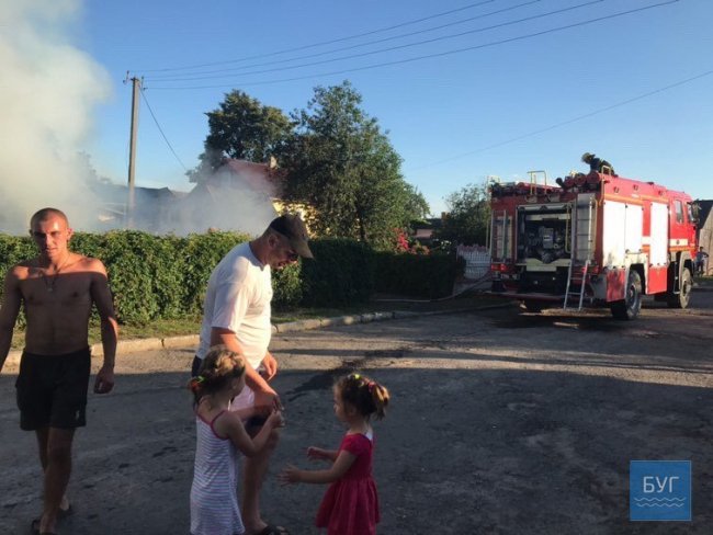 У селі на Волині  згорів хлів з сіном. ФОТО