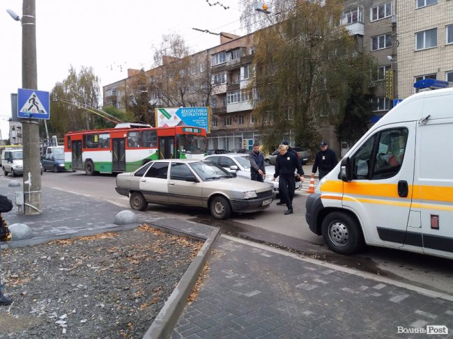 У Луцьку на переході збили жінку