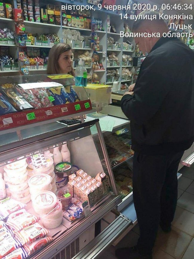 У Луцьку викрили ще дві «точки», де торгували алкоголем в заборонений час 