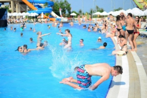 за секунду до.. хоч би в нього все було добре