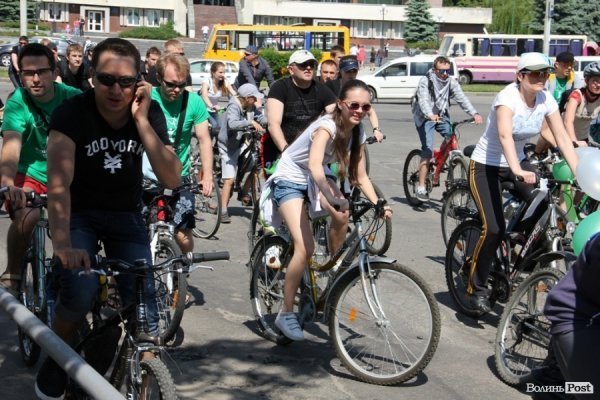 Велодень у Луцьку зібрав більше тисячі людей. ФОТО 
