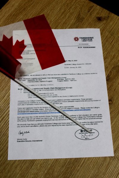 Ковельчанка буде навчатися у канадському коледжі