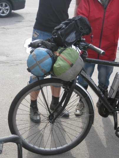 Іспанський веломандрівник «зарулив» на Волинь. ФОТО