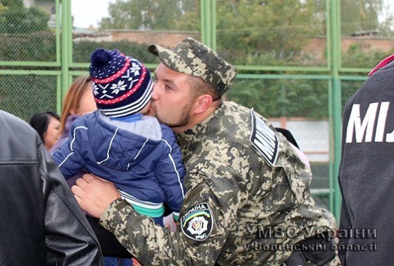 Із сходу України повернулися півсотні волинських правоохоронців. ФОТО