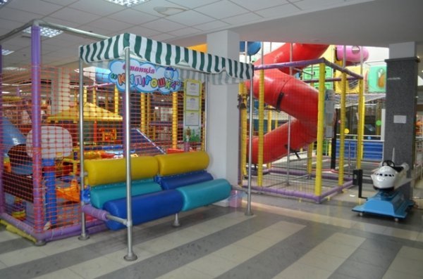 ТЦ «Варшавський» - унікальне місце для відпочинку та шопінгу* 