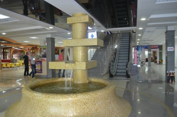 ТЦ «Варшавський» - унікальне місце для відпочинку та шопінгу* 