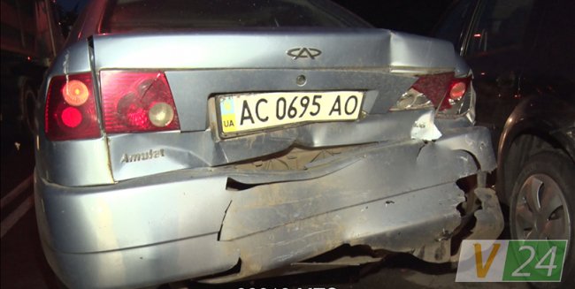 Під Луцьком зіткнулися три автівки. ФОТО