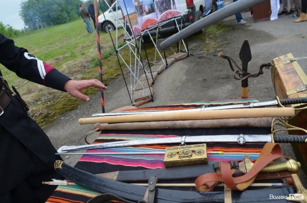 Лучанам показали шаблю, яку зробили 153 роки тому. ФОТО