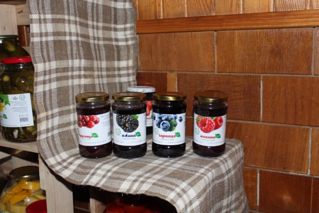 Дари лісу  і «тепло» в брикетах: показали, як успішно працює волинське підприємство. ФОТО