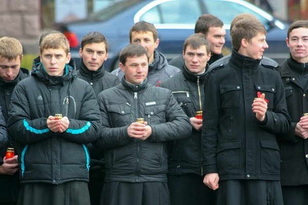 У Луцьку - хода проти СНІДу. ФОТО