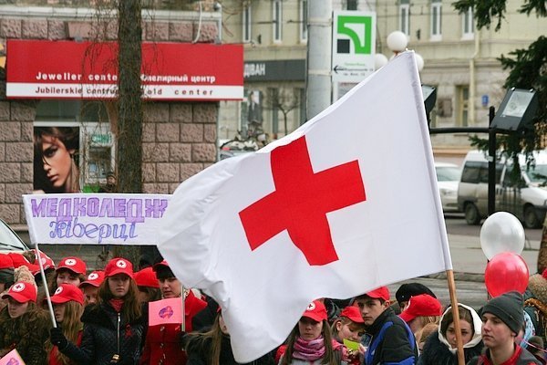 У Луцьку - хода проти СНІДу. ФОТО
