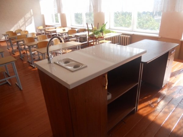 У Луцький ЗОШ №16 провели ремонтні роботи. ФОТО