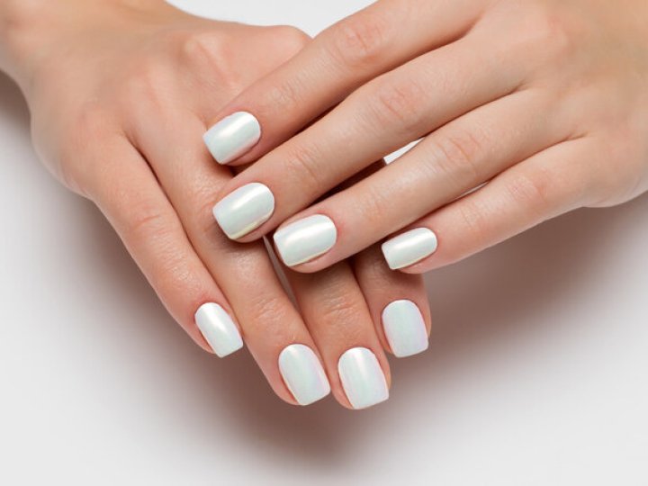 Гель-лак за 70 гривень: вигідна економія чи дорога помилка?