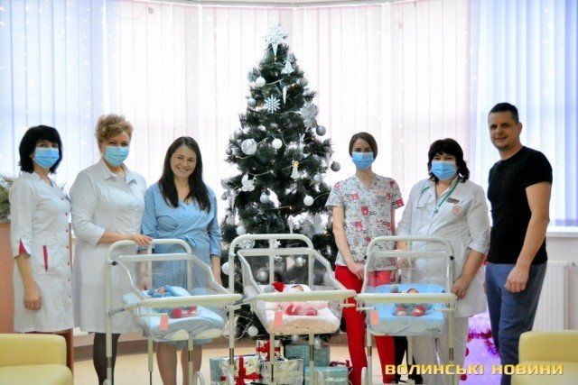 У волинському перинатальному центрі народилась п’ята трійня. ФОТО