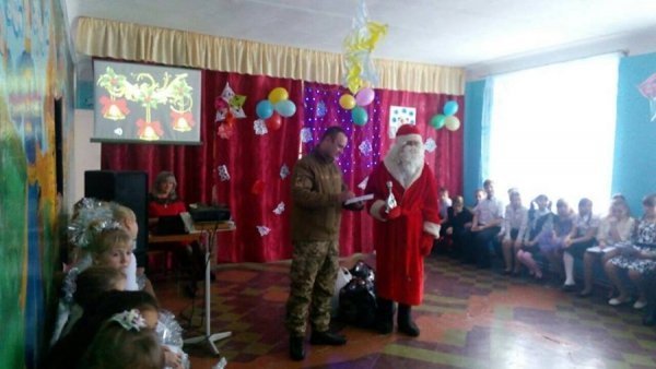 Волинські бійці на фронті стали помічниками Святого Миколая