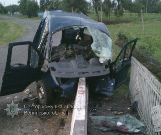 Аварія під Луцьком: 8 людей постраждали. ФОТО. ВІДЕО