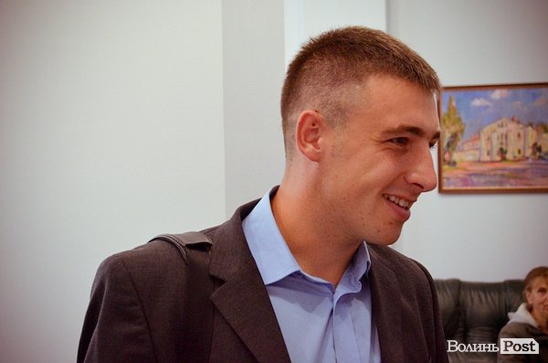 Стильний Луцьк. Спецвипуск: Як одягаються депутати Луцької міськради. ФОТО