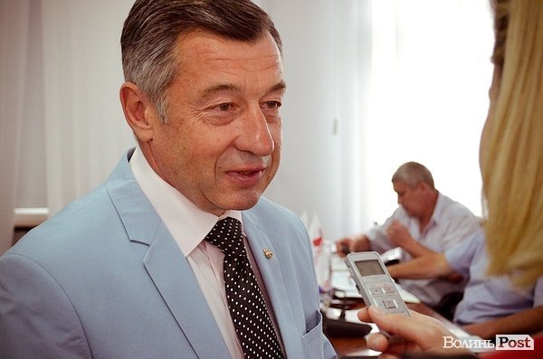 Стильний Луцьк. Спецвипуск: Як одягаються депутати Луцької міськради. ФОТО