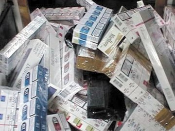 У контрабандиста знайшли 7 тисяч пачок цигарок 