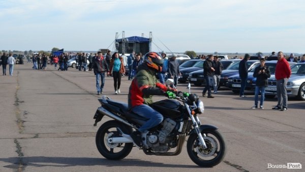 Автомотофестиваль під Луцьком: день другий. ФОТО