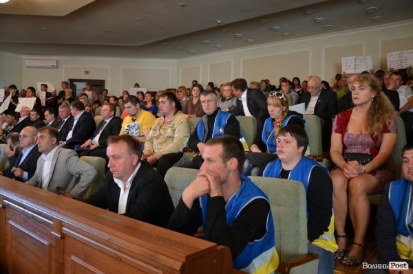 Родичі волинських військових висловили недовіру Гунчику. ФОТО