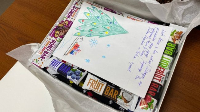 Таємний Санта: більше сотні волинських сімей зібрали подарунки для оборонців Бахмута