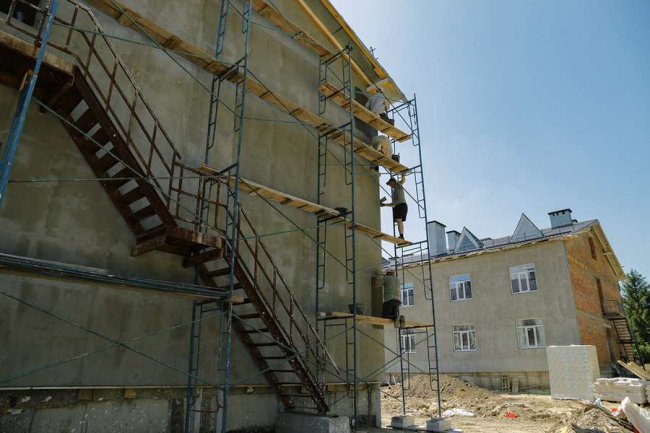 На Волині будують житло для військовослужбовців-контрактників. ФОТО