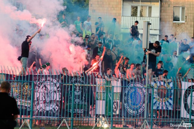 «Волинь» – «Карпати»: великий фотозвіт із нашумілого матчу
