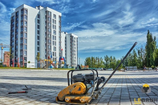  Осінньо-зимові правила викладання бруківки від майстрів LeBruk*